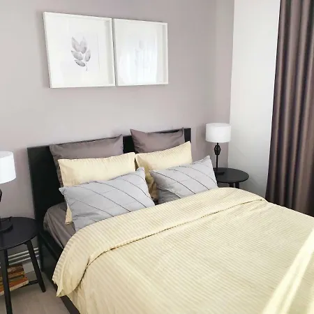 Mhc Quiet Deluxe Near Downtown - Free Parking Apartment *